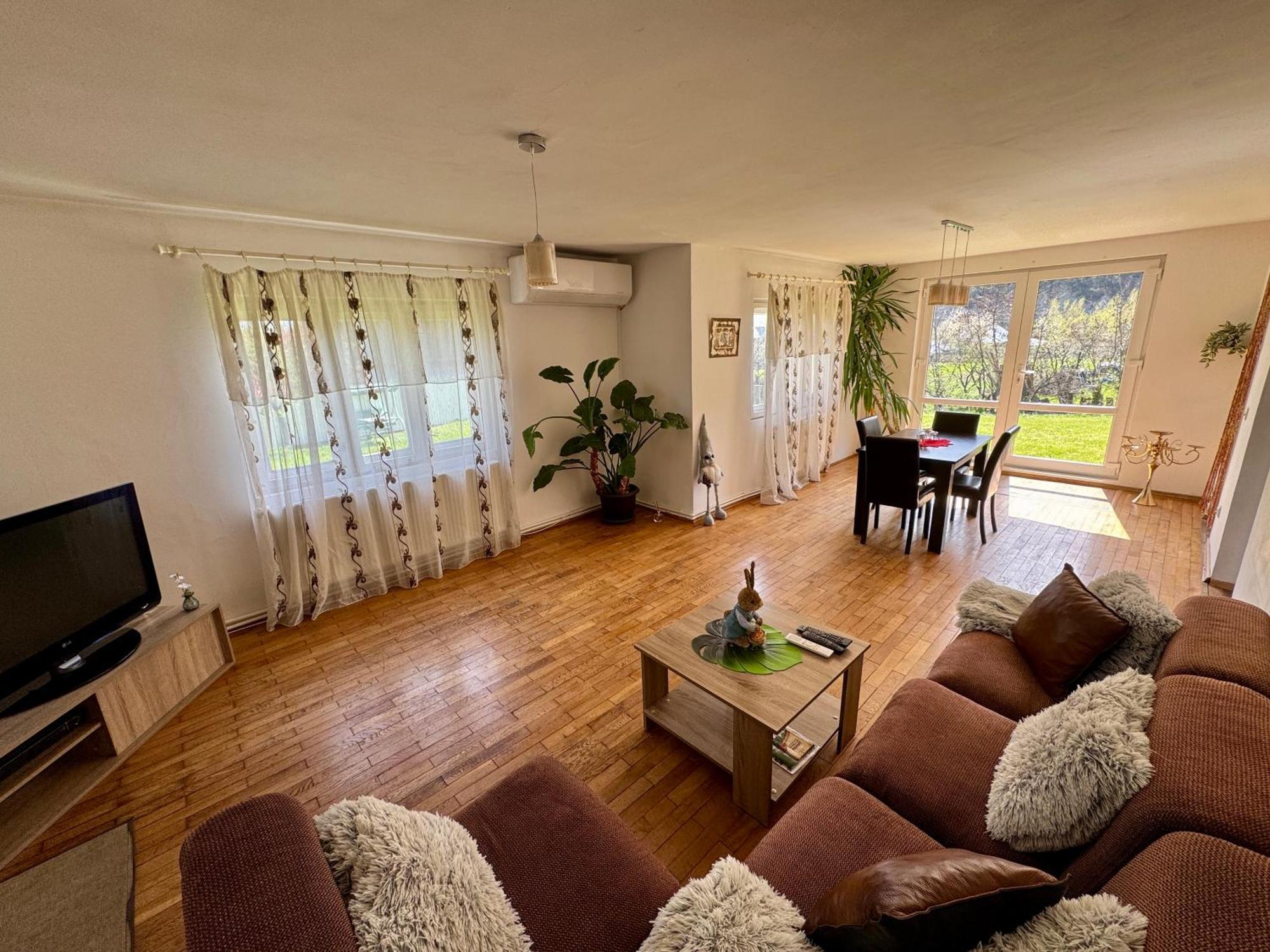 Vila Cozy, Panorama Superba, Gratar Si Relaxare Piatra Neamţ Esterno foto