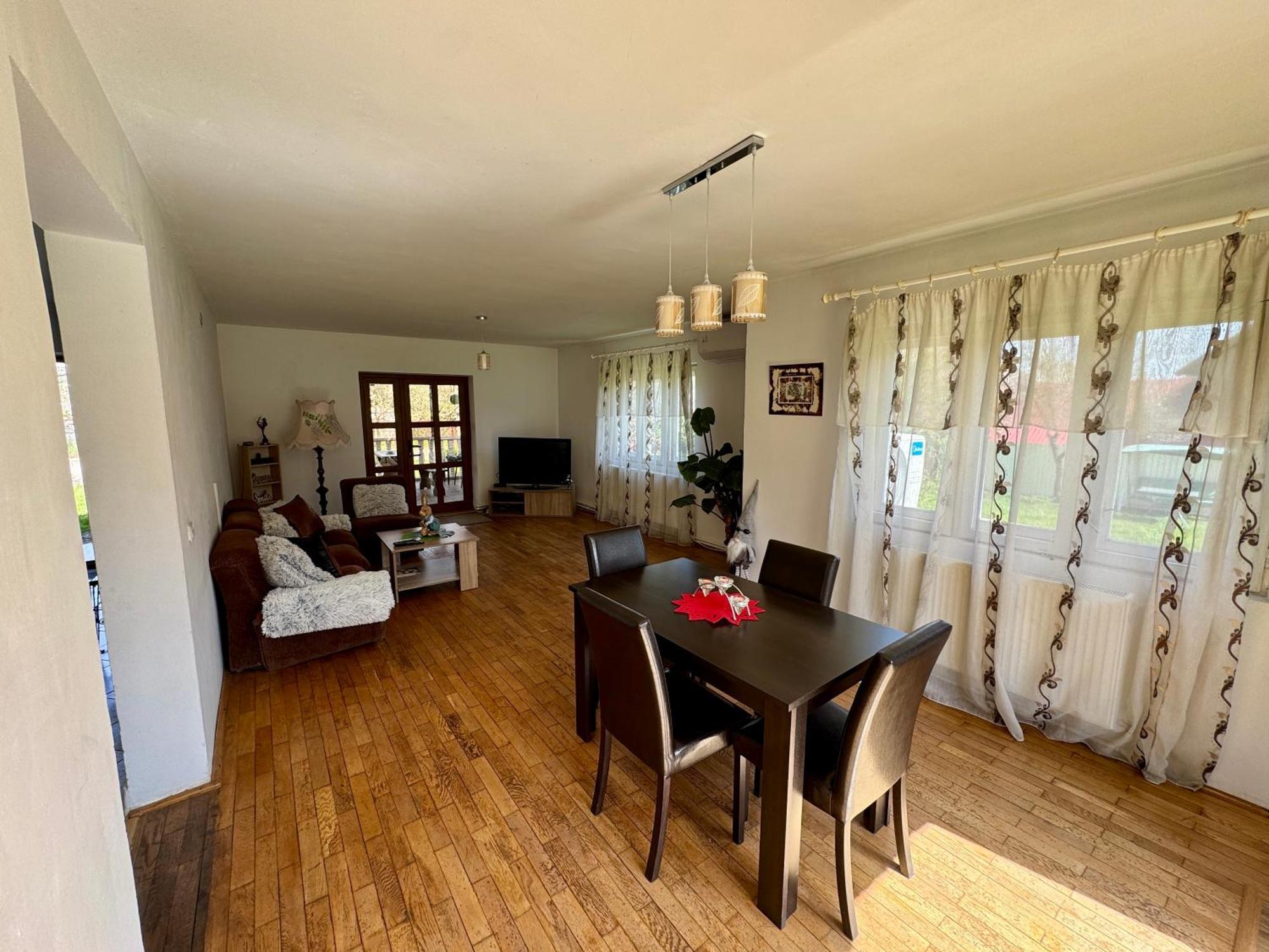 Vila Cozy, Panorama Superba, Gratar Si Relaxare Piatra Neamţ Esterno foto
